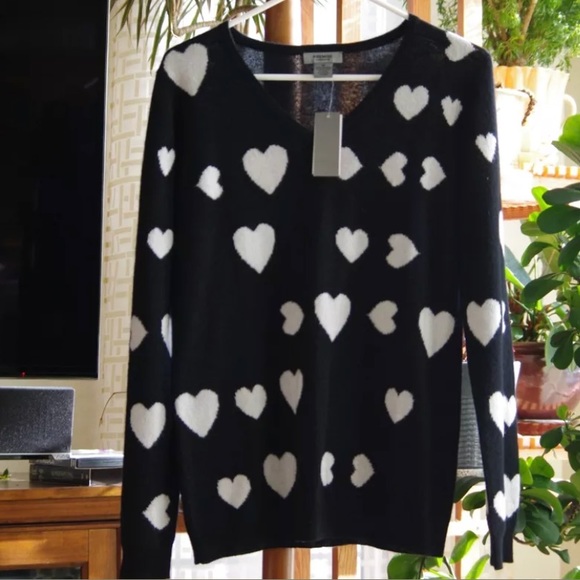 Premise Sweaters - Cashmere Heart Sweater Black White V neck M NEW